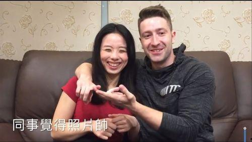 网红夫妇爆料视频大全,揭秘娱乐圈幕后真相 第3张 网红夫妇爆料视频大全,揭秘娱乐圈幕后真相 第3张