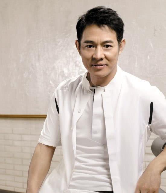 娱乐圈黑社会爆料有哪些,揭秘娱乐圈背后的黑暗势力  第2张
