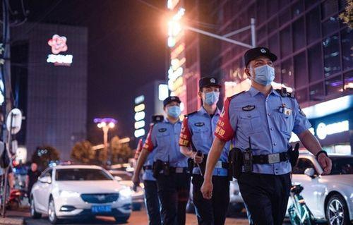 合肥爆料警察事件视频,冲突瞬间引发社会关注