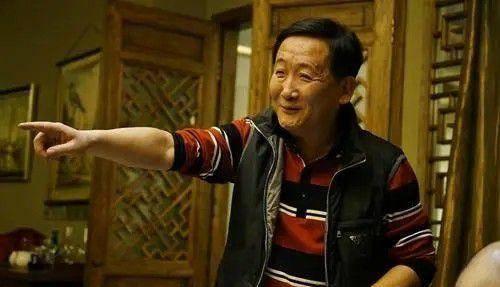 梁天爆料葛优敬酒视频,揭秘娱乐圈酒桌文化