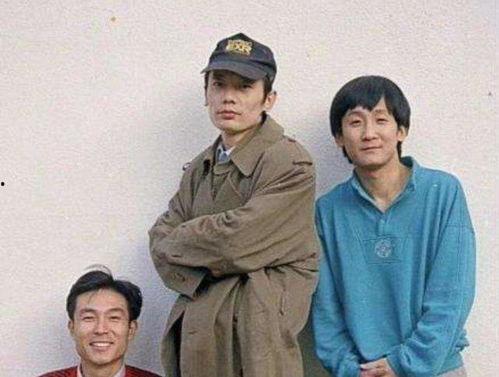 梁天爆料葛优敬酒视频,揭秘娱乐圈酒桌文化  第3张