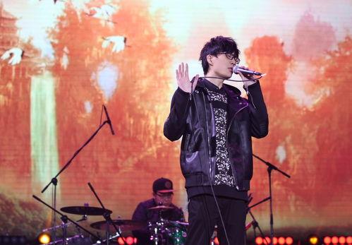 薛之谦爆料许嵩女友视频,视频曝光引发热议