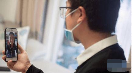 男子突然爆料女友视频大全,引发网友热议