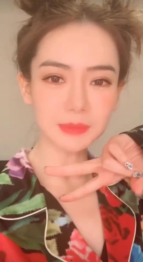 博主爆料戚薇视频在线观看,博主爆料带你在线观看