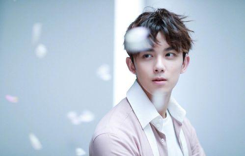 娱乐圈爆料客吴磊,揭秘明星幕后故事 第3张 娱乐圈爆料客吴磊,揭秘明星幕后故事 第3张