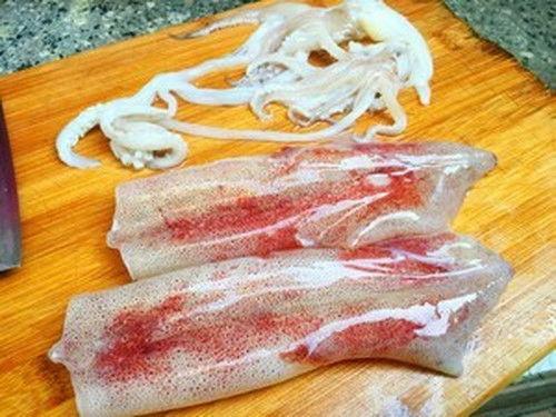 爆料鱿鱼做法视频教学,从视频爆料中解锁鱿鱼烹饪新技巧